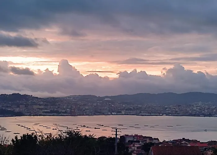 As Barxas Playa * Moaña